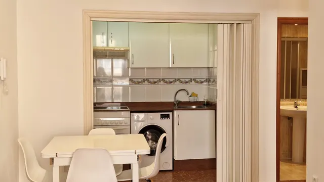 Estupendo piso amueblado en el corazón de Valencia — 12