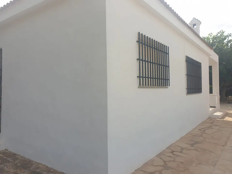 Terreno con 2 casas en Vinaros