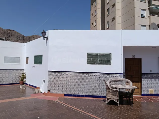 Apartamento en Aguadulce (Roquetas de Mar), alquilado.
