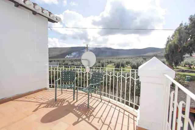 Chalet Carretera Almodovar — 27