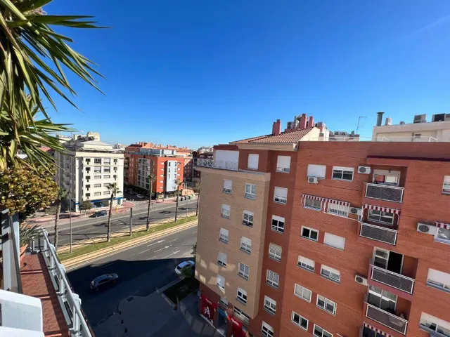 VENTA DE ATICO EN JUAN CARLOS I — 33