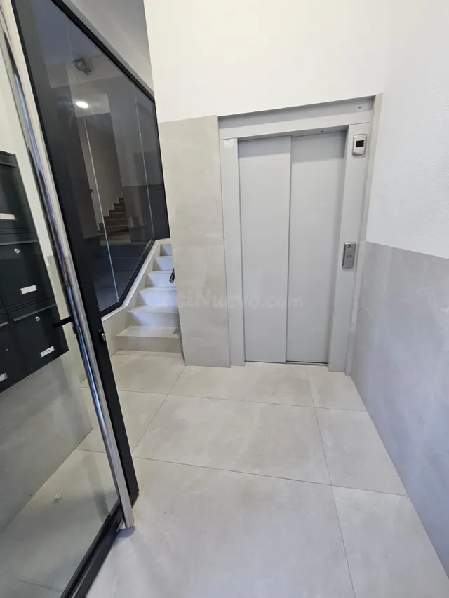 SE ALQUILA VIVIENDA EN EL CORAZÓN DE ALICANTE — 2