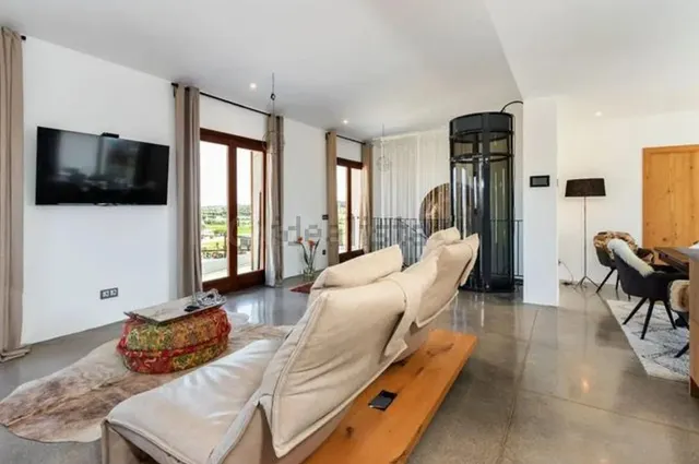 Casa con piscina en Muro - foto 5