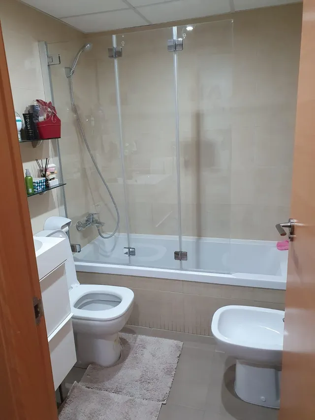 Apartamento de 2 dormitorios en venta en Benidorm Centro con plaza de parking y trastero — 12