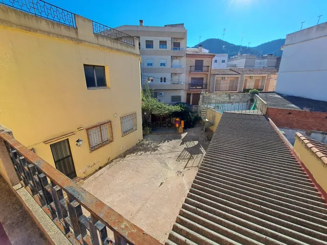CASA DE PUEBLO CON PATIO, TERRAZAS... — 18