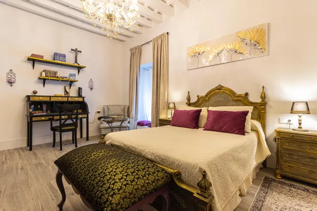 ENCANTADORA CASA EN PLENO CENTRO DE CHICLANA DE LA FRONTERA — 37