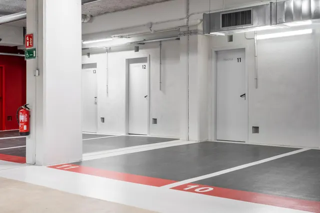 Parking 25m² en alquiler - Zona Avinguda Barcelona — 42