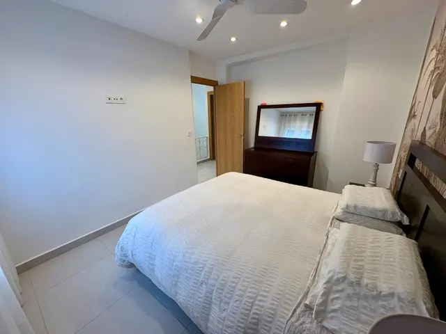 CASA REFORMADA DE 2 PLANTAS EN PUERTO LUMBRERAS — 13