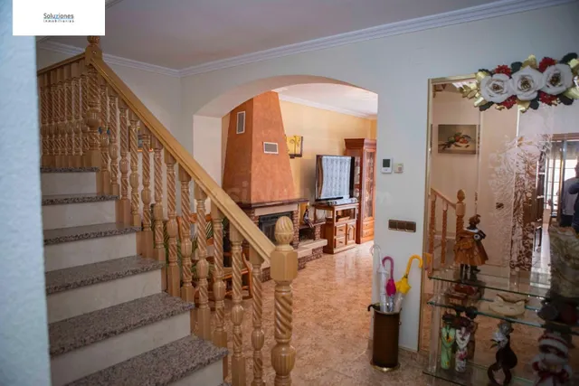 Impresionante Casa en San Pablo, Albacete - Espacio y Comodidad — 4