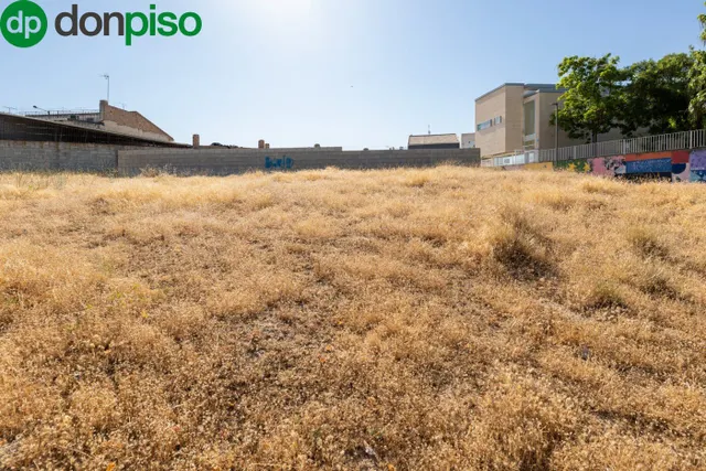 Venta de solar urbano de 258 m2 en Otura (Granada) — 13