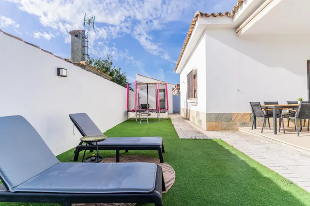 ESPECTACULAR CHALET EN CHICLANA — 43