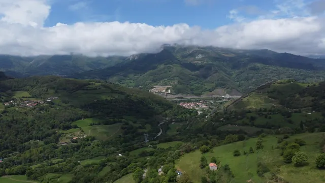 PISO BAJO + SEMI-SÓTANO EN VENTA EN CASORVIDA (LENA) — 37