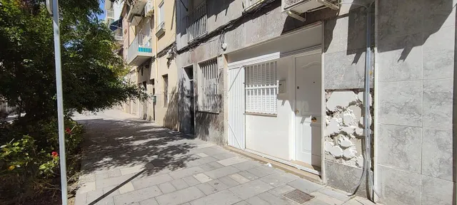 Local Comercial en Carrús Este, Elche - foto 2