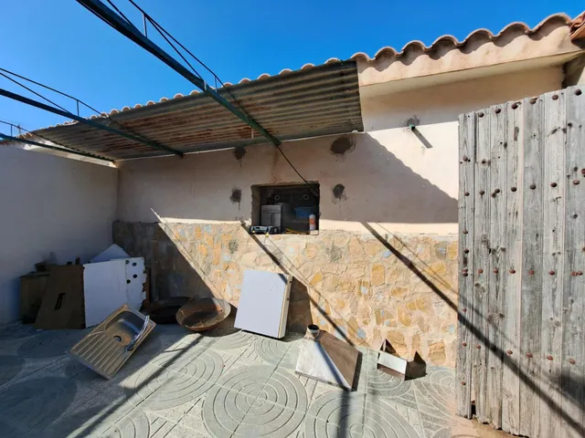 FINCA RURAL CON 4 VIVIENDAS Y NAVE — 14