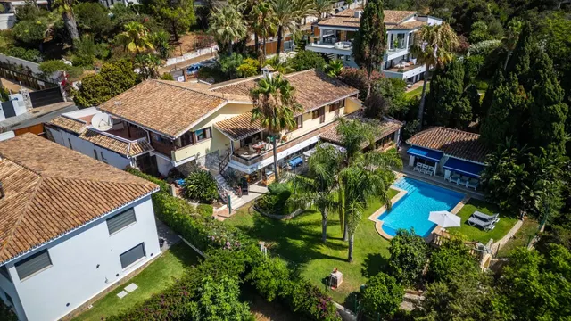 Chalet 6 habitaciones 746m² en venta - Marbella - foto 2