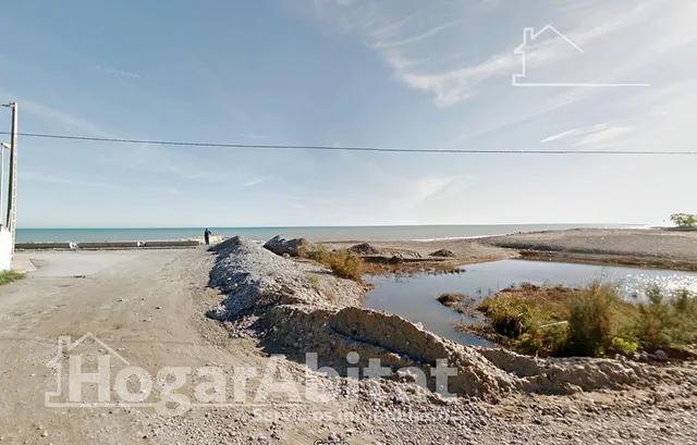 TERRENO URBANO JUNTO A LA PLAYA — 6
