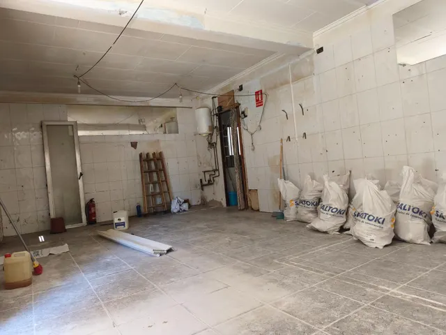 🏢 ¡Oportunidad Única de Venta en Valencia! — 13