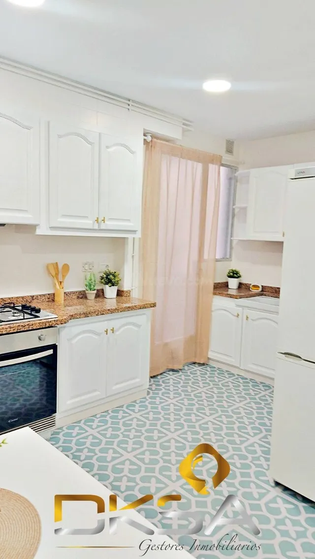 Piso amplio y listo para entrar a vivir en Vila-real - foto 3