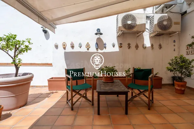 Planta baja con gran patio en Sitges - foto 2