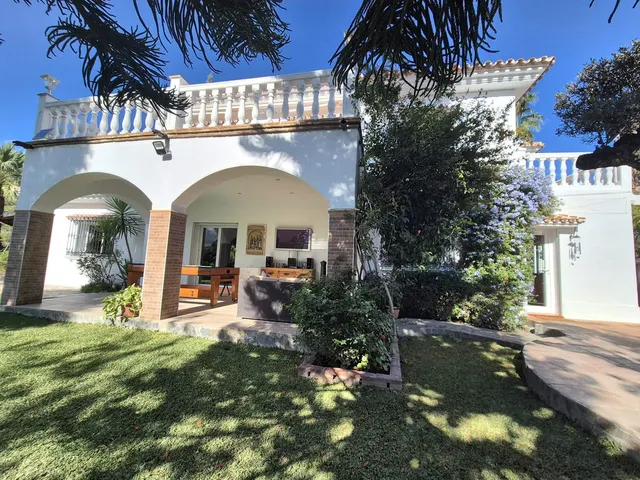Chalet 4 habitaciones 238m² en venta - Marbella — 48