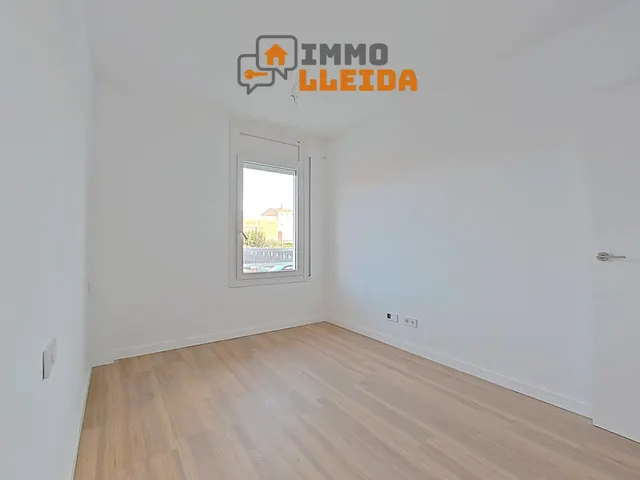OBRA NUEVA MOLLERUSSA Piso planta baja — 12