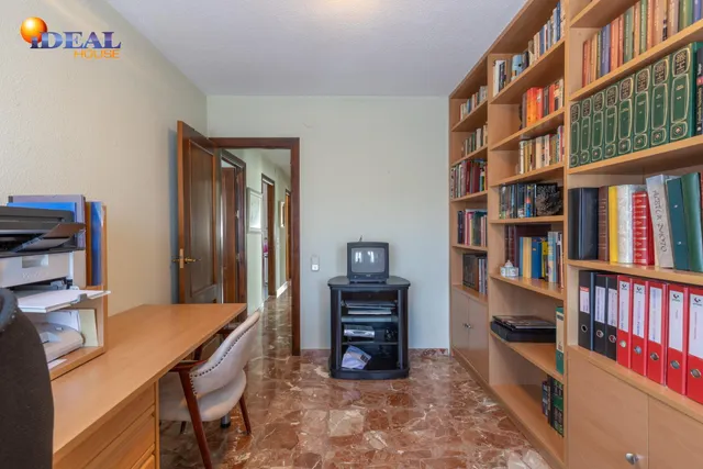 Vivienda Exclusiva en Urbanización Viñas del Rey – Otura — 26