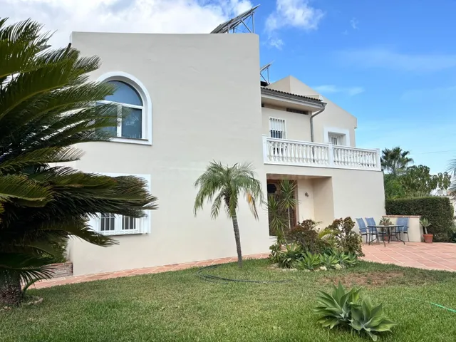 Chalet 7 habitaciones 522m² en venta - Manantiales - Lagar - - foto 3