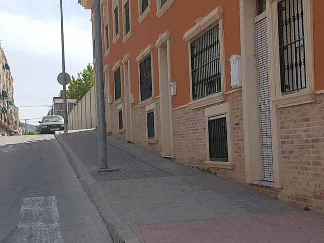 INCREIBLE ADOSADO EN ASPE — 2
