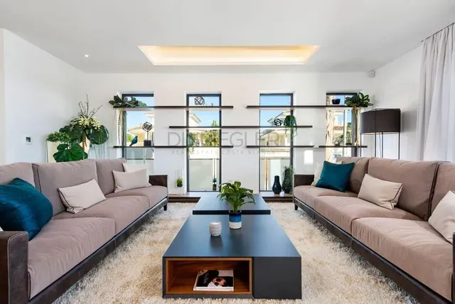 VILLA MODERNA DE OBRA NUEVA EN CIUDAD QUESADA — 6