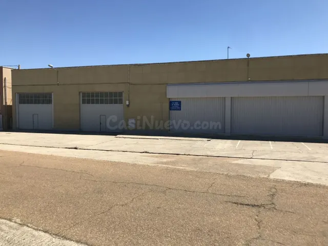 Nave industrial 2420m² en venta - Polígono Industrial - foto 2