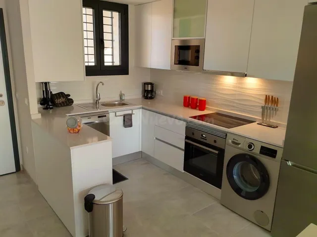 Apartamento 2 habitaciones 77m² en venta - Villamartin - foto 2