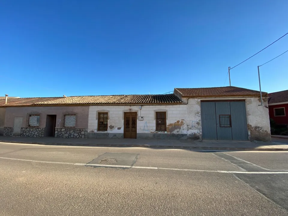 CASA DE CAMPO CON TERRENO en El Albujón