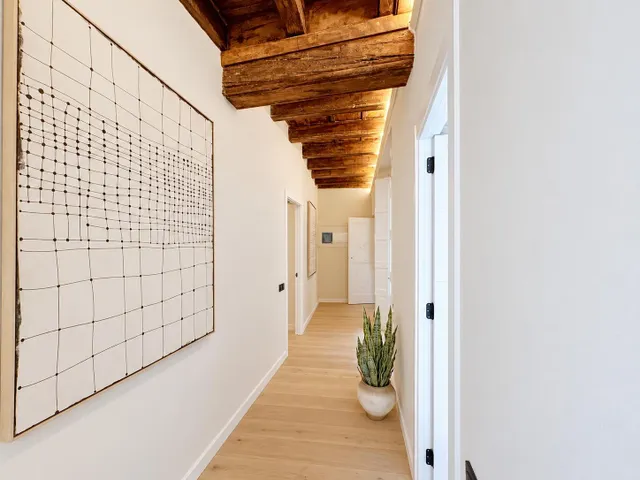 Elegante piso completamente reformado de 68 m2 en el corazón de Barcelona — 9