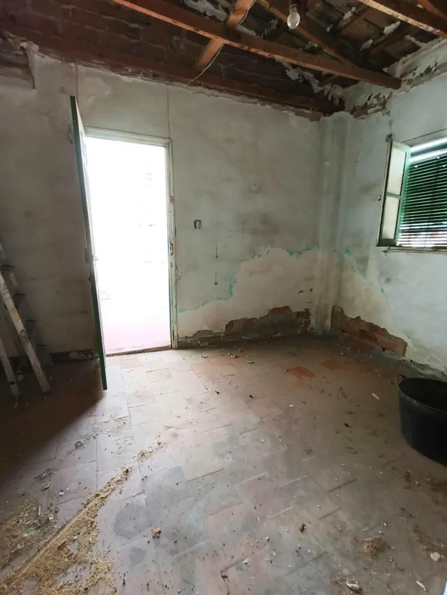 Edificio Singular en Esquina con Gran Fachada en Ciudad Jardín | 272 m2 — 24
