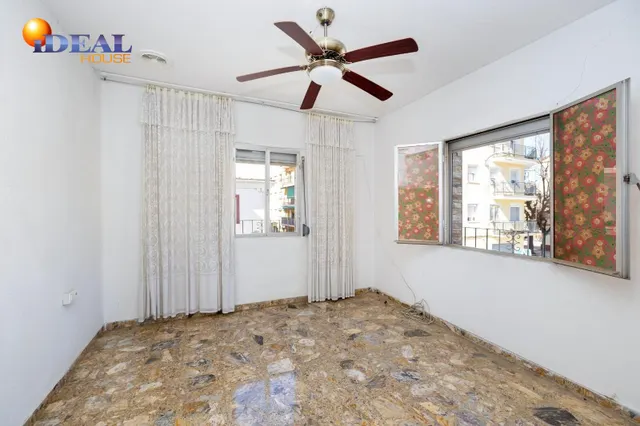 Edificio con gran potencial de desarrollo residencial en Zaidín – Granada — 27