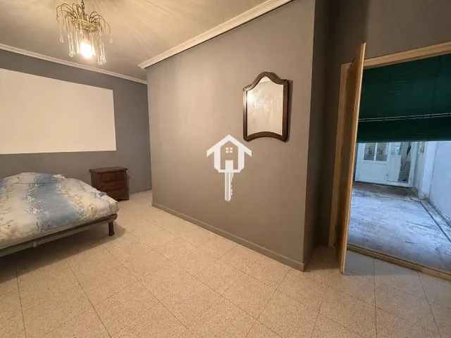 Piso en venta en Alicante, 95m2 , 4 habitaciones, 1 baño, primera planta sin ascensor. zona campoamor — 28