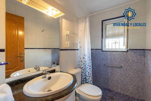 Casa en esquina en venta en Las Gabias — 9