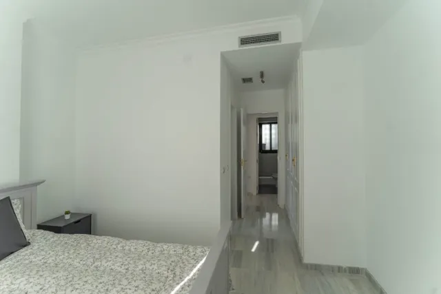 APARTAMENTO EN ALHAURIN GOLF CON TERRAZA CON BUENAS VISTAS, PARKING Y PISCINA Y JARDÍN COMUNITARIO — 15