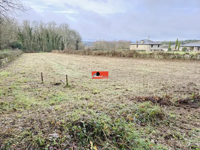 ¡Oportunidad única en Pedrafita, a solo 3 km de Nadela se vende terreno urbanizable ! — 10