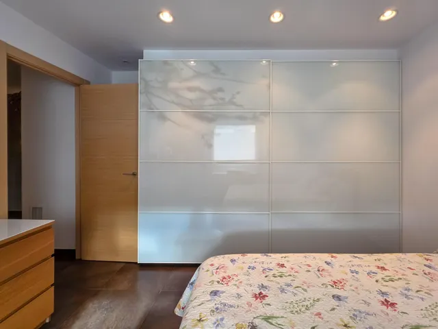 CASA DE 2 PLANTAS CON APARTAMENTO Y JARDIN — 19