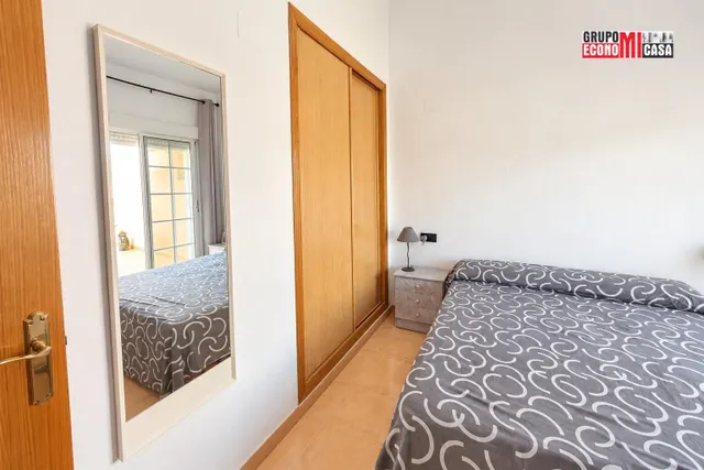 Chalet adosado de 2 dormitorios con terraza, piscina y sol de tarde en Gran Alacant — 7