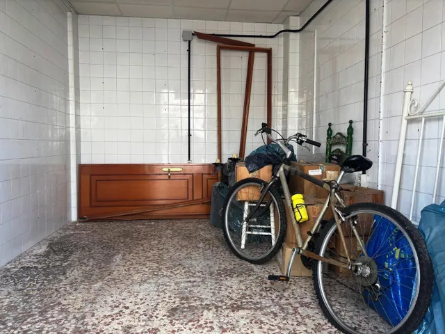Local comercial - Valencina de la Concepción - foto 2