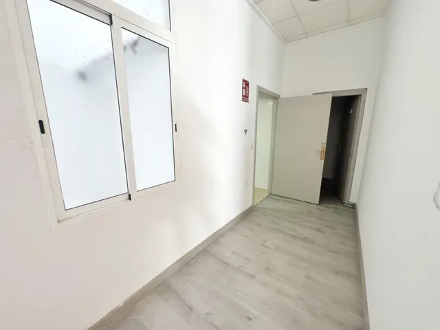 LOCAL COMERCIAL ESQUINA EN ELDA, ZONA MURILLO — 14