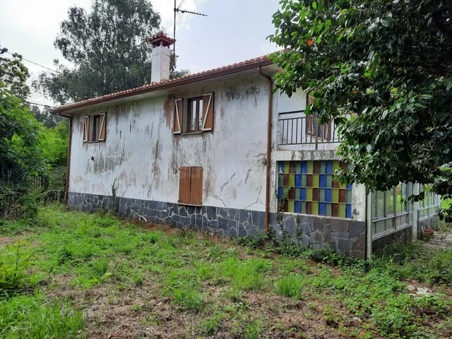 CASA DE PIEDRA ENFOSCADA CON FINCA EN BARTOLO, VALDOVIÑO - foto 3