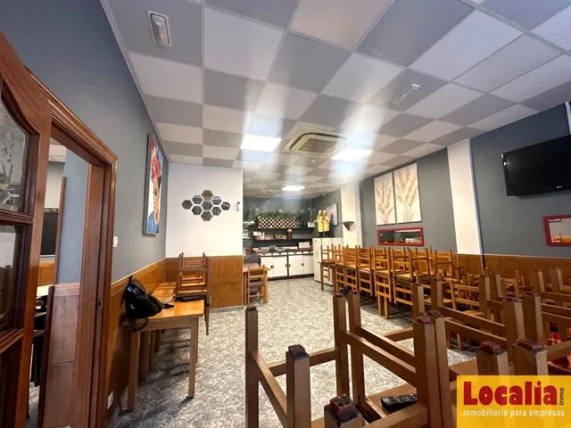 Atractivo bar restaurante con licencia, Torrelavega - foto 4