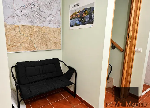 ESTUDIO HOME MADRID ofrece oficina profesional de 52,51 m2, con jardín circundante, en el barrio de Peñagrande. — 11
