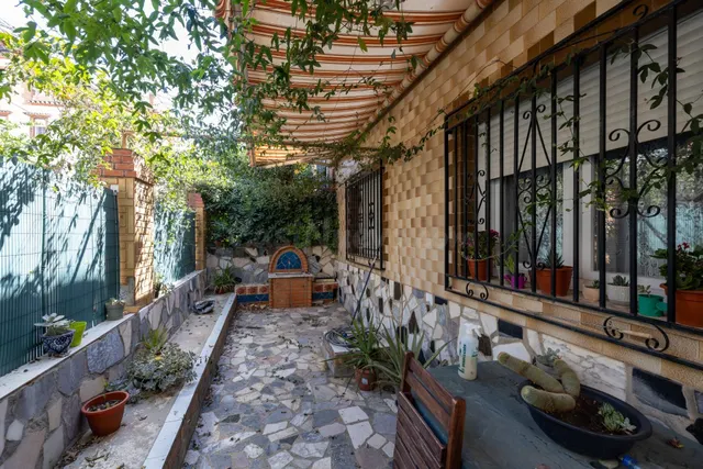 Barrio de Monachil--Casa con 3 viviendas independientes en una sola finca. — 5
