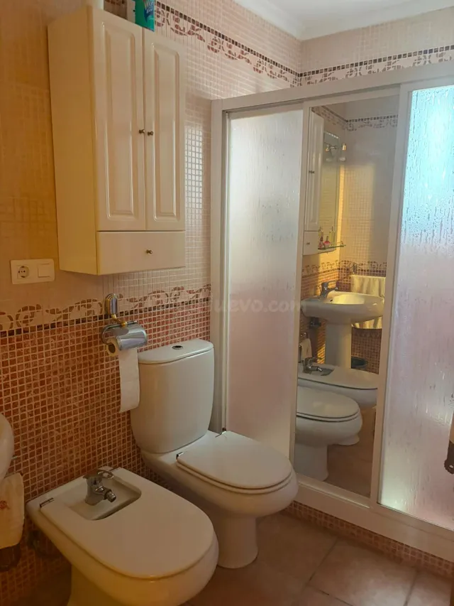 Casa 4 habitaciones 210m² en venta - Andalucia - foto 4