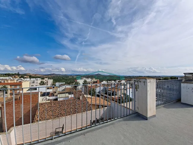 PISO DE 3 habitaciones CON TERRAZA, PISCINA Y GARAJE EN VILAMARXANT — 36