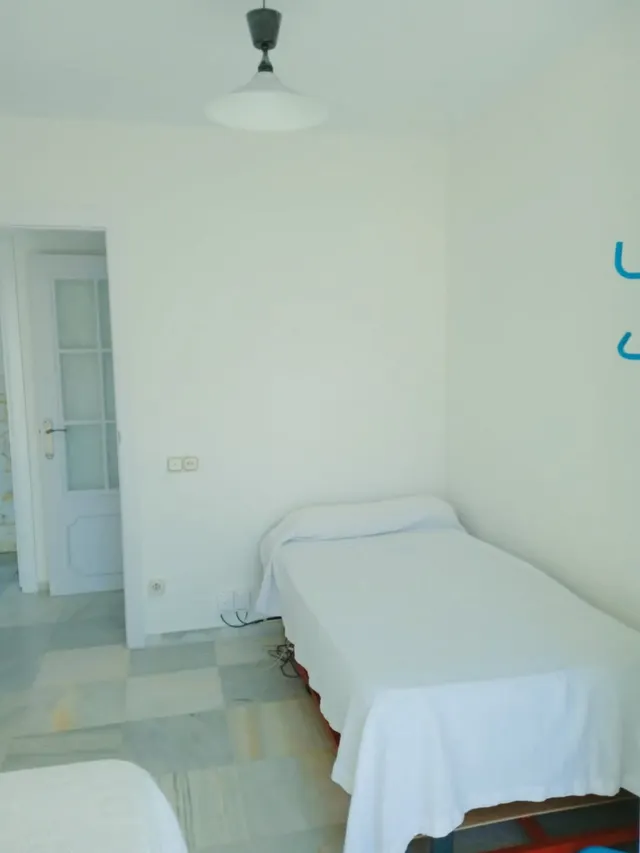 Fuengirola - Primera Línea de Playa - Piso 3 Dormitorios - Terraza — 23